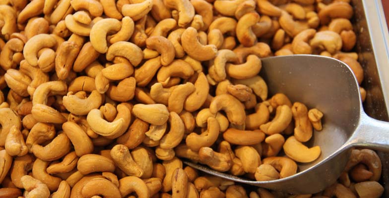 Dagelijks versgebrand dus altijd verse gebrande Cashewnoten XL bij de Notenkoning.