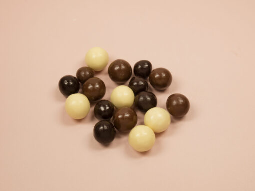 Hazelnoten chocolade (melk, wit, puur)